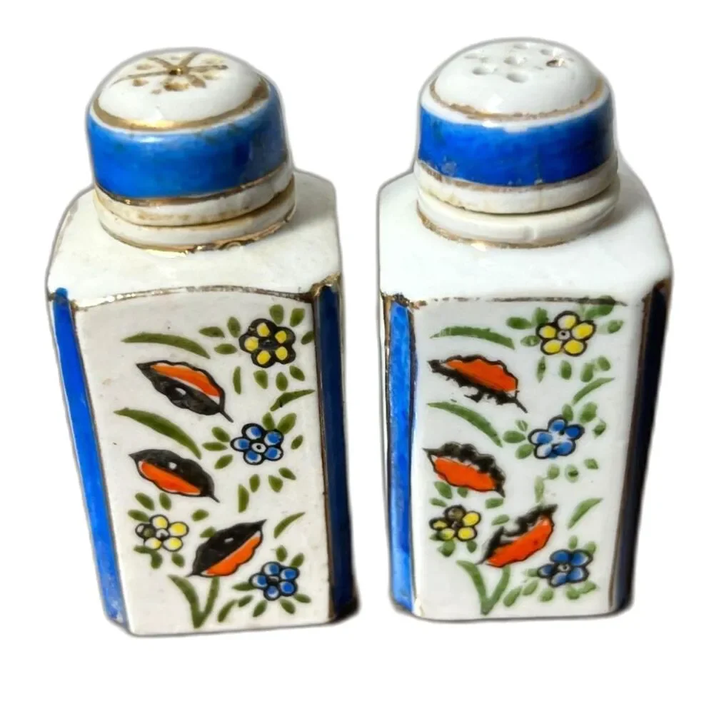 Vintage Hand-Painted Japan Salt & Pepper Shakers Floral Ceramic Blue Trim 1950s